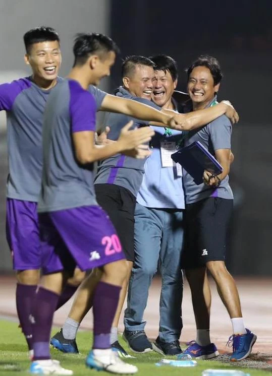 Tân HLV Phùng Thanh Phương và bài toán hạn bàn thắng ảnh 1 Tân HLV Phùng Thanh Phương và bài toán hạn bàn thắng ảnh 1