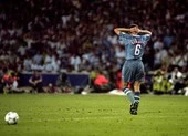 HLV Southgate: ‘Tôi sút hỏng penalty chẳng liên quan gì đến tuyển Anh’