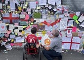 Xúc động lá thư của các em nhỏ an ủi tuyển thủ Anh Rashford