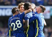 'Hủy diệt' Crystal Palace, Chelsea theo chân MU