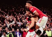 Cuộc nói chuyện trong đường hầm của Ronaldo thay đổi vận mệnh MU