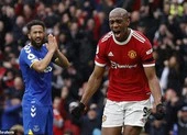 Martial mở điểm, MU vẫn bị cầm hòa đầy thất vọng