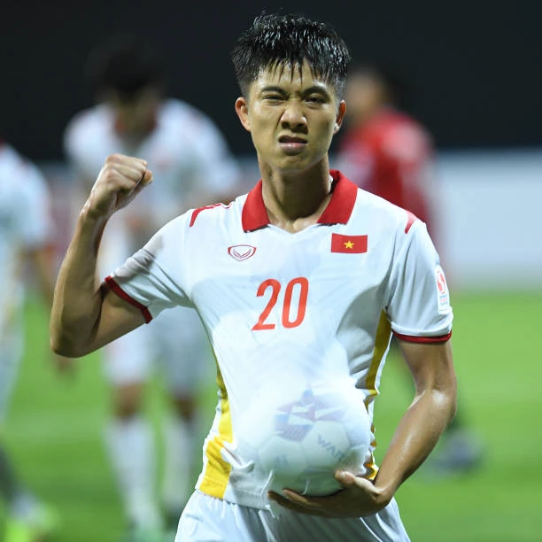 Văn Thanh đá hỏng 11m, Việt Nam bỏ lỡ cơ hội lên ngôi đầu AFF Cup ảnh 7 Văn Thanh đá hỏng 11m, Việt Nam bỏ lỡ cơ hội lên ngôi đầu AFF Cup ảnh 7