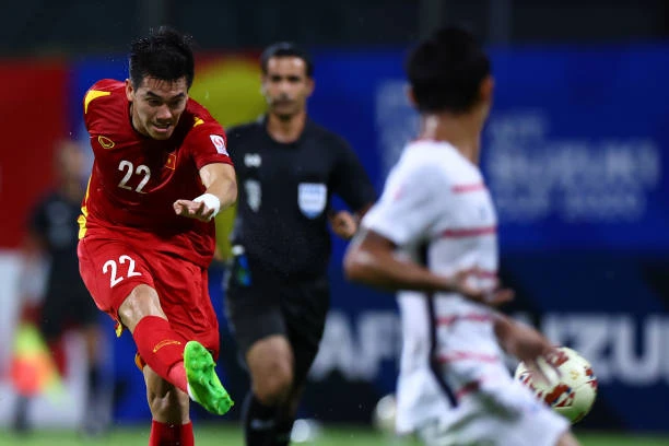 Thắng đậm Campuchia, Việt Nam gặp Thái Lan ở bán kết AFF Cup ảnh 5 Thắng đậm Campuchia, Việt Nam gặp Thái Lan ở bán kết AFF Cup ảnh 5