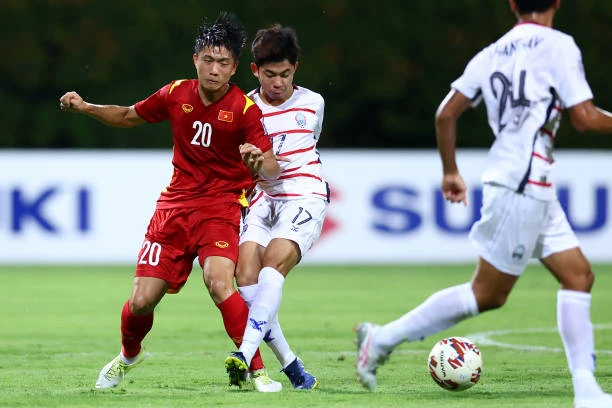 Thắng đậm Campuchia, Việt Nam gặp Thái Lan ở bán kết AFF Cup ảnh 2 Thắng đậm Campuchia, Việt Nam gặp Thái Lan ở bán kết AFF Cup ảnh 2