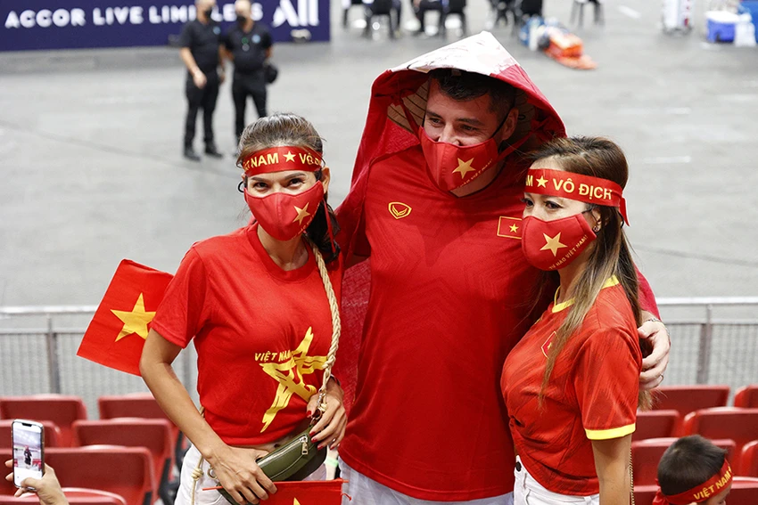 Nỗ lực bất thành, Việt Nam đành nhìn Thái Lan vào chung kết AFF Cup ảnh 22 Nỗ lực bất thành, Việt Nam đành nhìn Thái Lan vào chung kết AFF Cup ảnh 22
