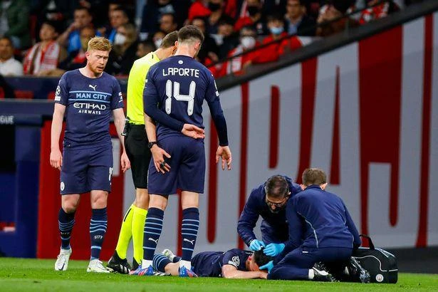 Nhiều cầu thủ Man City dính chấn thương và không đủ thể lực ra sân thi đấu. ẢNH: GETTY Nhiều cầu thủ Man City dính chấn thương và không đủ thể lực ra sân thi đấu. ẢNH: GETTY