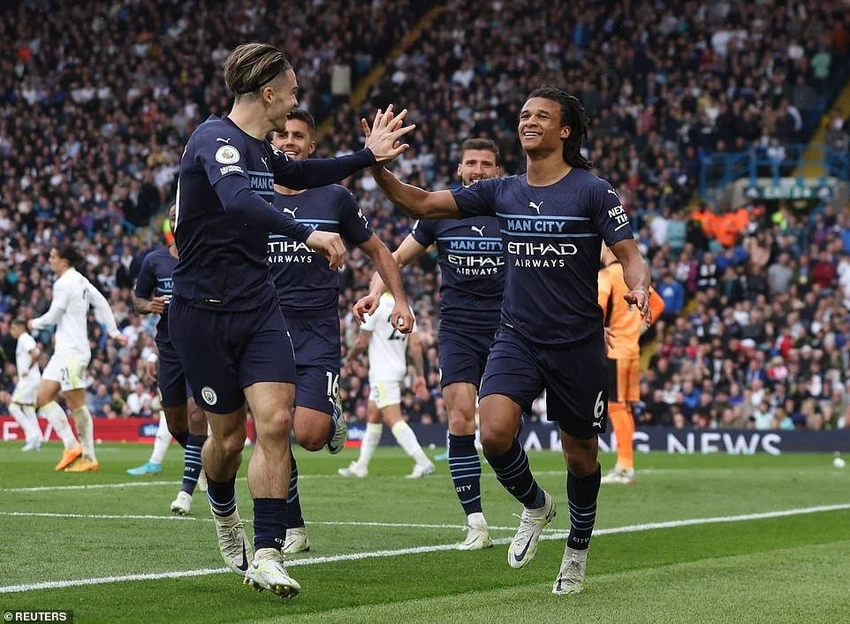 Man City đòi lại ngôi đầu bảng từ tay Liverpool. ẢNH: REUTERS Man City đòi lại ngôi đầu bảng từ tay Liverpool. ẢNH: REUTERS