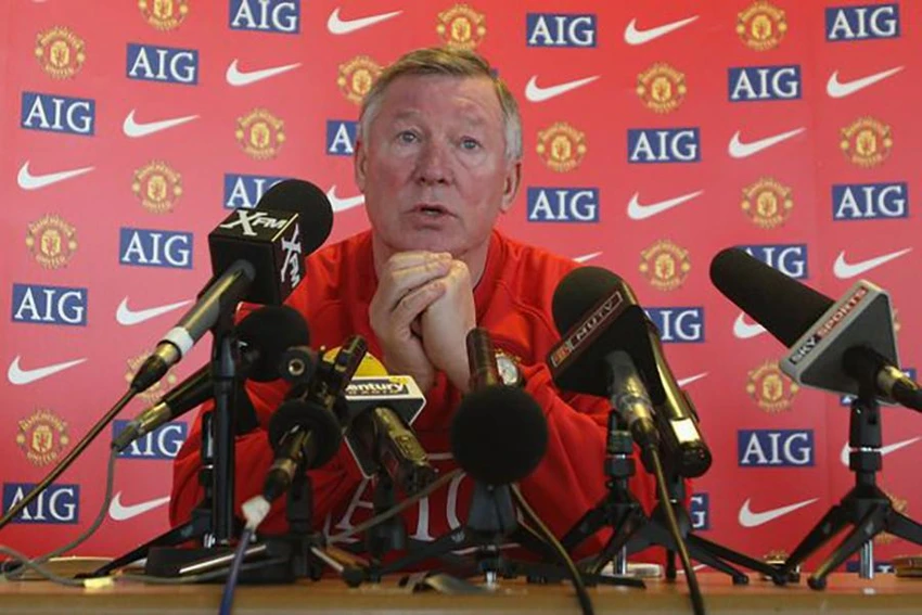 Trong sự nghiệp của mình, Sir Alex nhiều lần xích mích với giới truyền thông. ẢNH: GETTY Trong sự nghiệp của mình, Sir Alex nhiều lần xích mích với giới truyền thông. ẢNH: GETTY