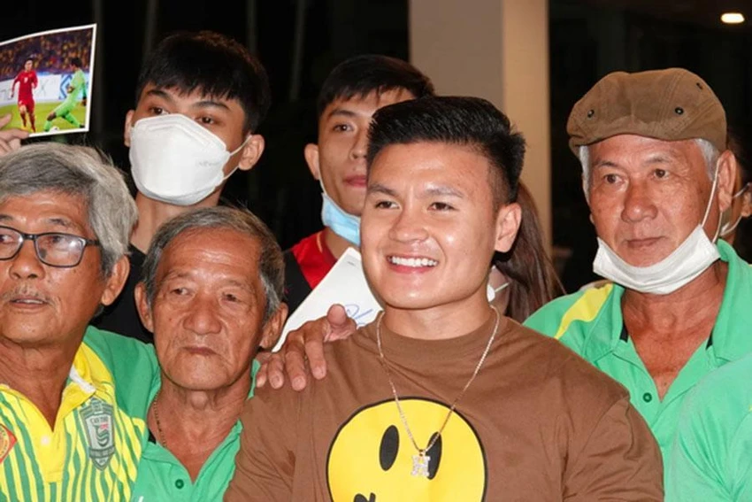 Hi vọng Quang Hải sẽ biết rút ra nhiều bài học quý giá cho mình