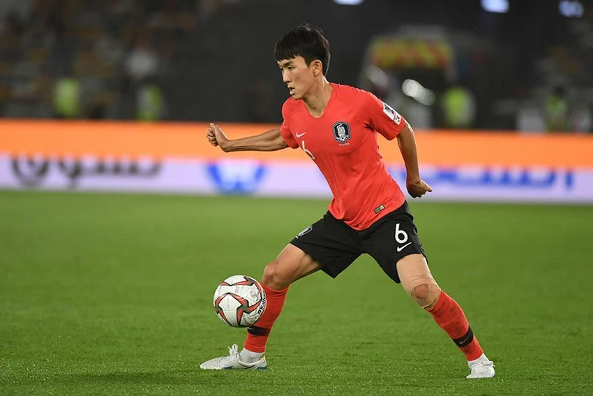 Hwang In-beom đang nhờ các luật sư giúp anh khởi kiện FIFA Hwang In-beom đang nhờ các luật sư giúp anh khởi kiện FIFA