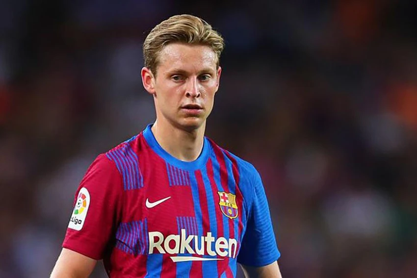 De Jong chỉ ở lại Barca nếu chấp nhận giảm lương. ẢNH: GETTY