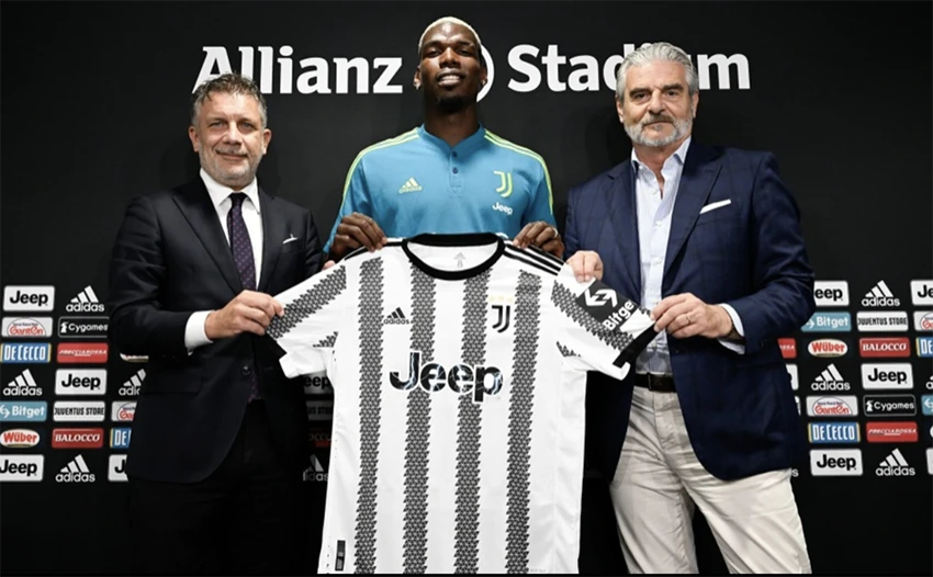 Pogba chính thức ký hợp đồng trở lại Juventus. ẢNH: GETTY