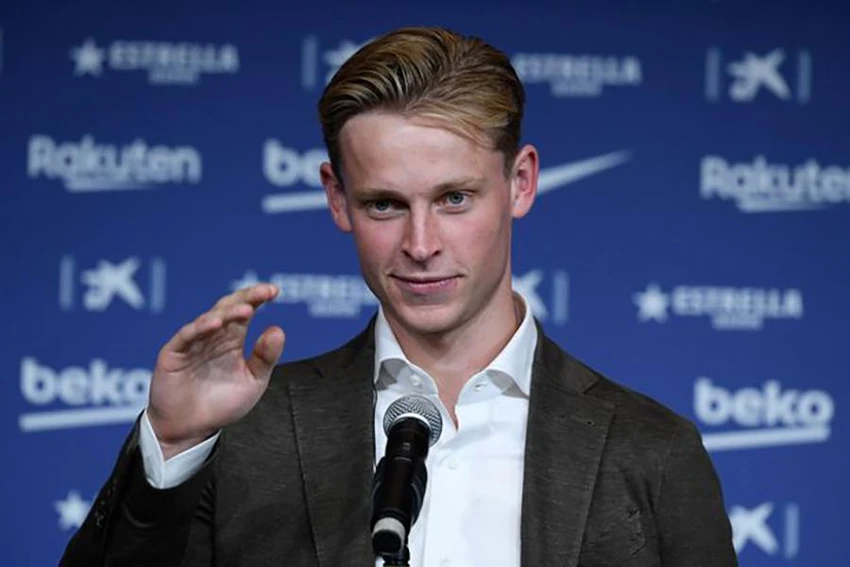 Nếu buộc phải rời Barca, De Jong ưu tiên Chelsea hơn là MU. ẢNH: GETTY Nếu buộc phải rời Barca, De Jong ưu tiên Chelsea hơn là MU. ẢNH: GETTY