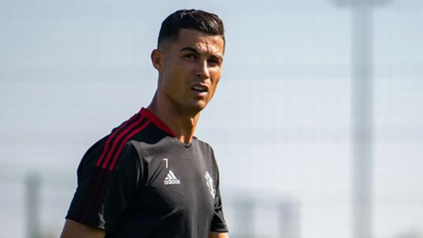 Ronaldo đã gặp các đồng đội tại MU tìm hiểu về chuyến du đấu vừa qua. ẢNH: GETTY Ronaldo đã gặp các đồng đội tại MU tìm hiểu về chuyến du đấu vừa qua. ẢNH: GETTY