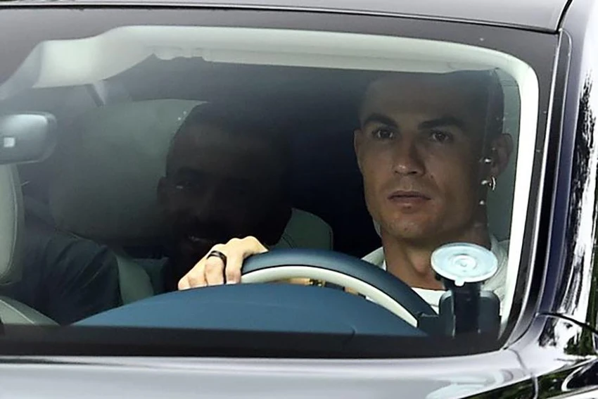 Ronaldo muốn đi khỏi Old Trafford nhưng không CLB nào... chứa. ẢNH: PA Ronaldo muốn đi khỏi Old Trafford nhưng không CLB nào... chứa. ẢNH: PA