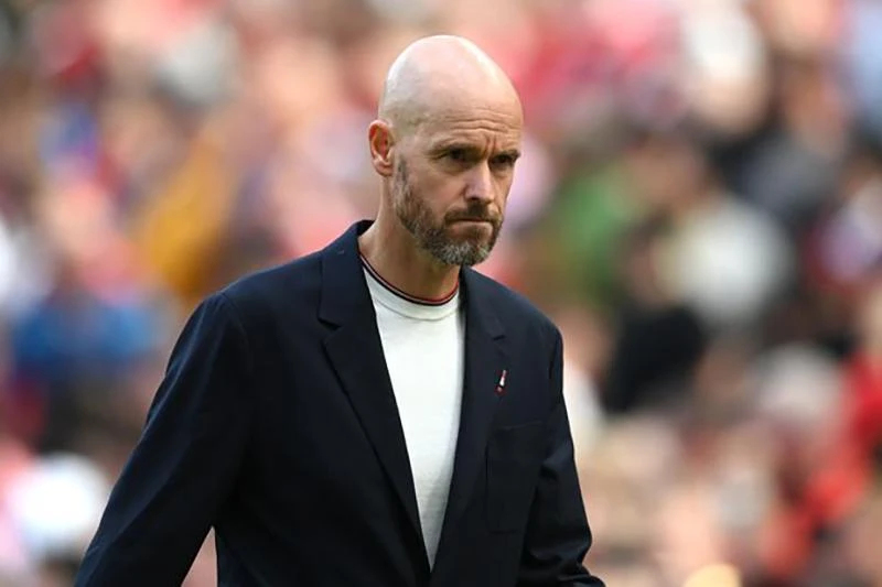 Ten Hag bắt đầu nhận ra công việc dẫn dắt MU khủng khiếp như thế nào. ẢNH: GETTY Ten Hag bắt đầu nhận ra công việc dẫn dắt MU khủng khiếp như thế nào. ẢNH: GETTY