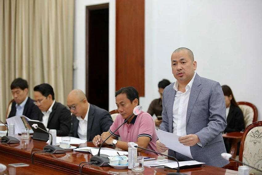 Điều quan trọng là hai CLB TP.HCM và Sài Gòn cần cải thiện công tác quản lý.