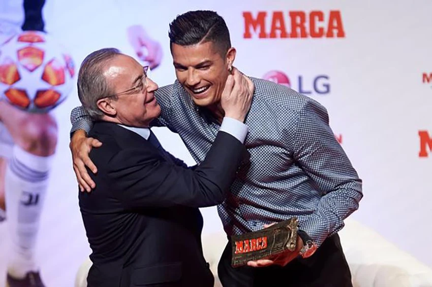 Perez từng xem Ronaldo là "ông hoàng" ở Real Madrid. ẢNH: GETTY Perez từng xem Ronaldo là "ông hoàng" ở Real Madrid. ẢNH: GETTY