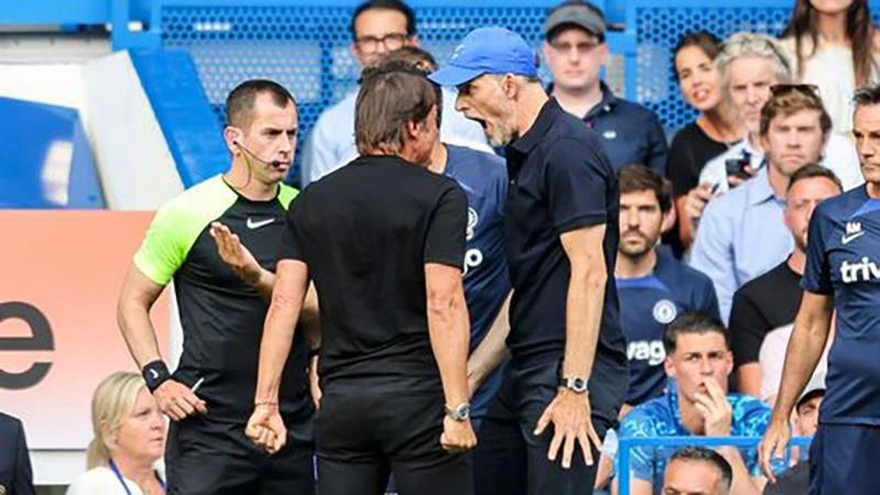Conte và Tuchel tranh cãi nảy lửa. ẢNH: GETTY Conte và Tuchel tranh cãi nảy lửa. ẢNH: GETTY