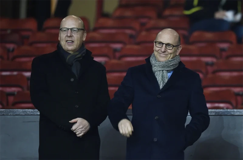 Nhà Glazer đang là chủ sở hữu Man Utd. ẢNH: GETTY Nhà Glazer đang là chủ sở hữu Man Utd. ẢNH: GETTY