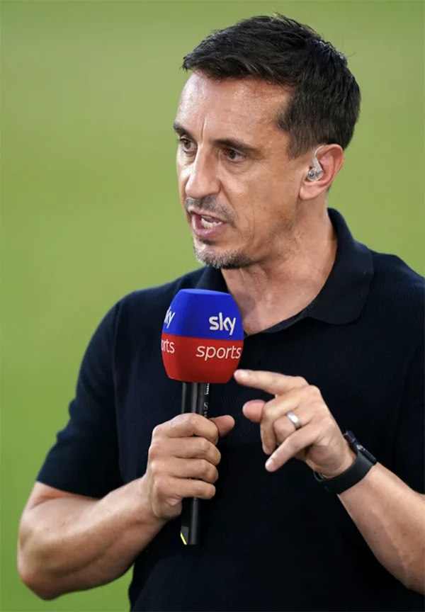 Gary Neville là huyền thoại của Man Utd và hiện là chuyên gia bình luận bóng đá của nhà đài Sky Sports. ẢNH: PA Gary Neville là huyền thoại của Man Utd và hiện là chuyên gia bình luận bóng đá của nhà đài Sky Sports. ẢNH: PA