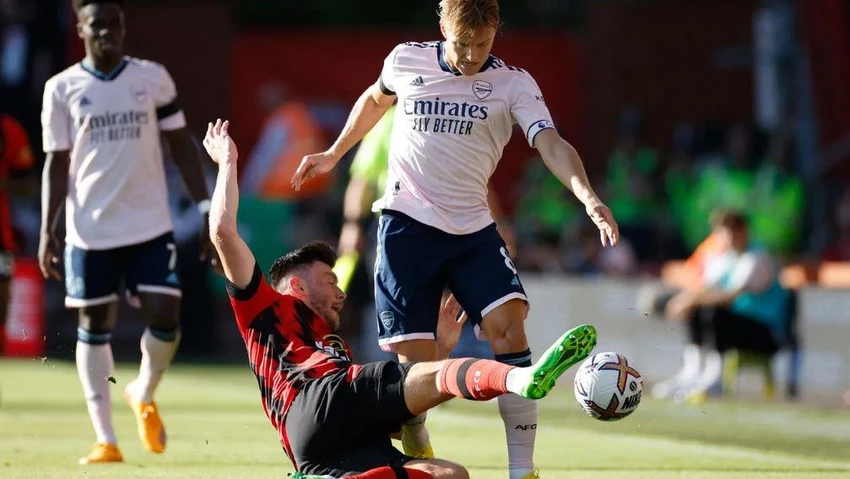Martin Odegaard có một trận đấu xuất sắc với cú đúp. Ảnh: Getty