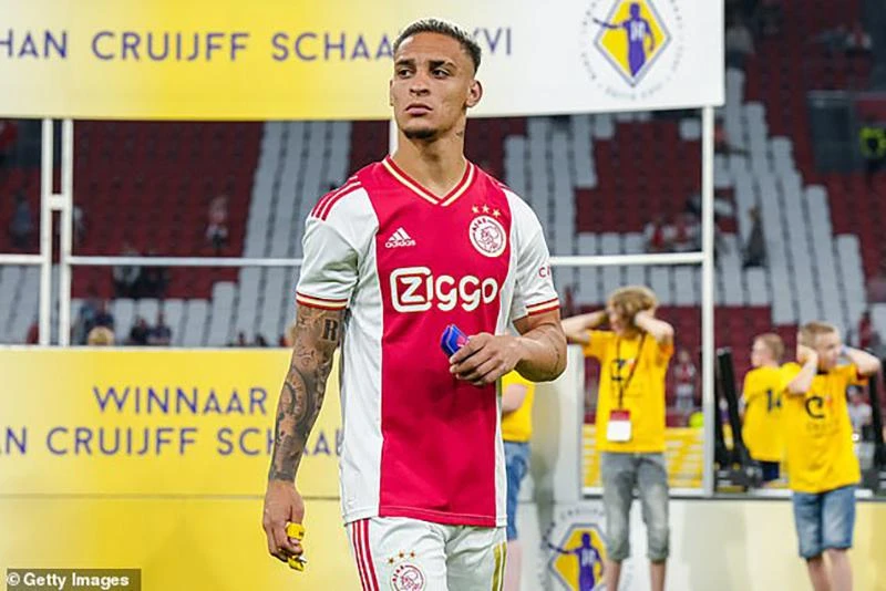 Antony đã thông báo ý định chia tay Ajax vào tháng 2. ẢNH: GETTY Antony đã thông báo ý định chia tay Ajax vào tháng 2. ẢNH: GETTY