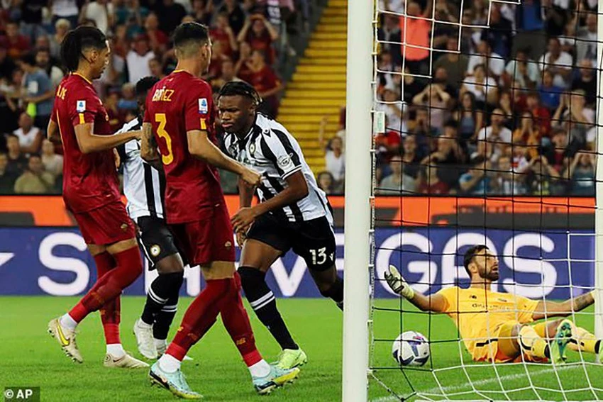 AS Roma phải trở lại ngay lập tức nếu muốn đua vô địch Serie A. ẢNH: AP AS Roma phải trở lại ngay lập tức nếu muốn đua vô địch Serie A. ẢNH: AP