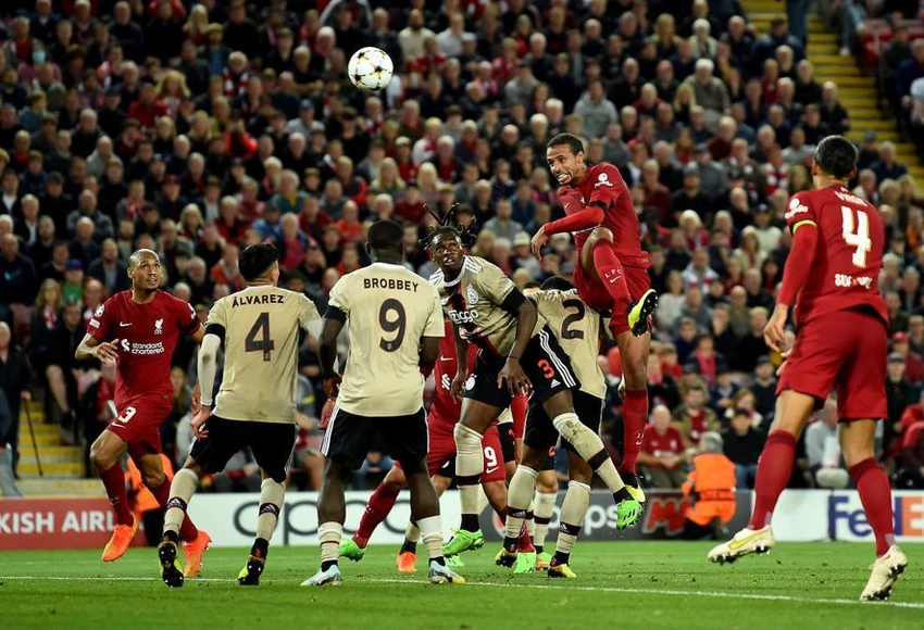 Công nghệ Goal-line đã giúp Liverpool có 3 điểm đầu tiên. Ảnh: UEFA Công nghệ Goal-line đã giúp Liverpool có 3 điểm đầu tiên. Ảnh: UEFA
