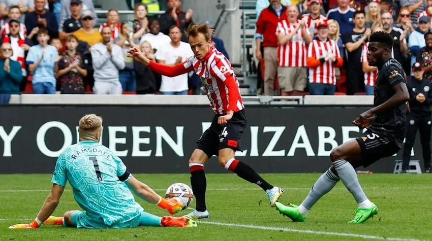 Arsenal đã có trận thắng thuyết phục trước Brentford. Ảnh: Getty