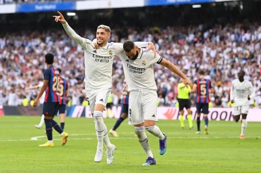 Real vượt trội hoàn toàn Barcelona. Ảnh: Getty