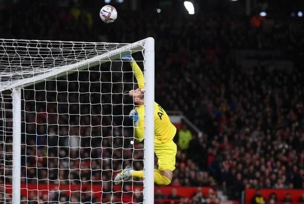 Thủ thành Hugo Lloris là cầu thủ chơi hay nhất bên phía Tottenham. Ảnh: GETTY IMAGES Thủ thành Hugo Lloris là cầu thủ chơi hay nhất bên phía Tottenham. Ảnh: GETTY IMAGES