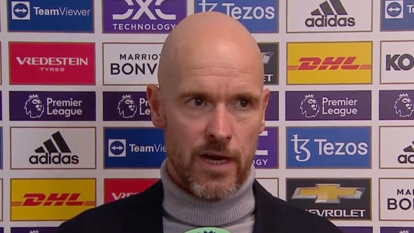 Ten Hag hứa sẽ giải quyết vụ Ronaldo nổi loạn. ẢNH: FOOTBALL DAILY