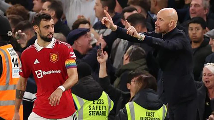 Bruno Fernandes khẳng định điều quan trọng nhất là Man Utd giành được chiến thắng, còn việc của Ronaldo sẽ được Ten Hag giải quyết trong nội bộ đội chủ sân Old Trafford. ẢNH: GETTY.