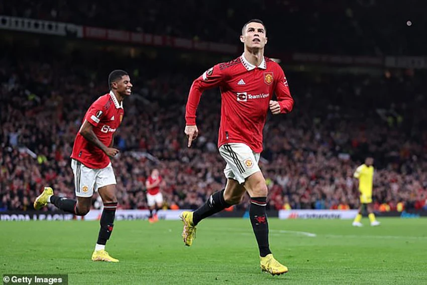 Ronaldo ăn mừng bàn thắng vào lưới Sheriff. ẢNH: GETTY Ronaldo ăn mừng bàn thắng vào lưới Sheriff. ẢNH: GETTY
