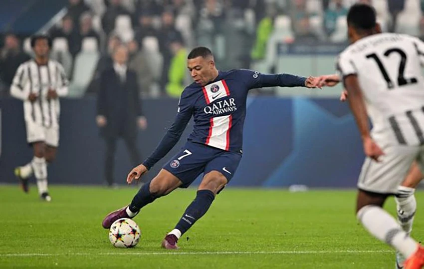 Mbappe lập kỷ lục Champions League với bàn thắng vào lưới Juventus. ẢNH: GETTY