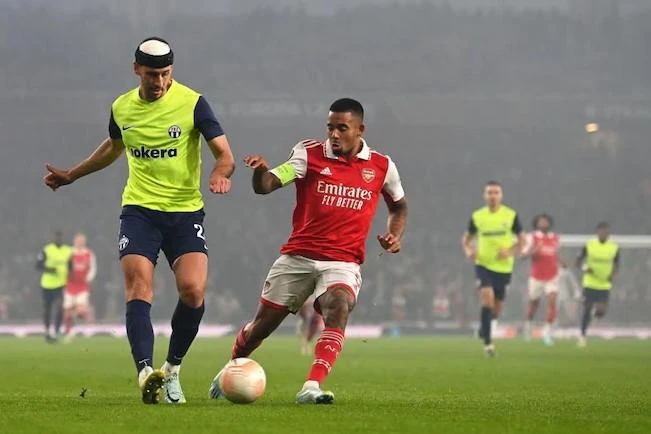 Arsenal có chiến thắng quan trọng trước Zurich để giữ vững ngôi đầu bảng. Ảnh: Getty Arsenal có chiến thắng quan trọng trước Zurich để giữ vững ngôi đầu bảng. Ảnh: Getty