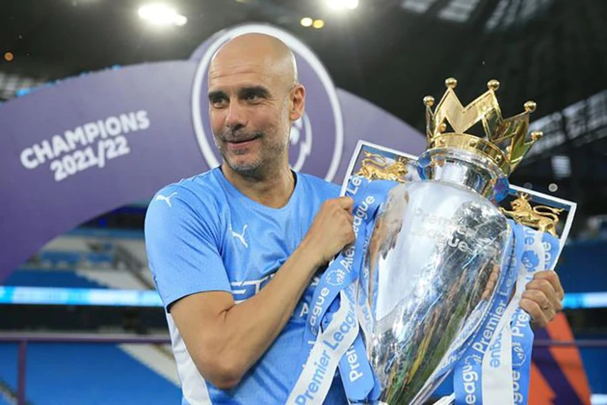 Pep Guardiola đang mang về sân Etihad rất nhiều danh hiệu quốc nội. ẢNH: GETTY