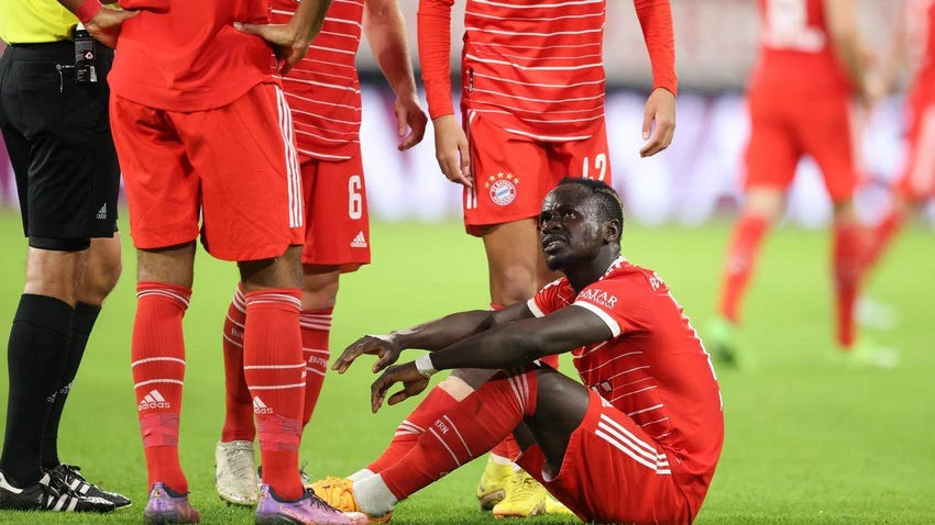 Mane dính chấn thương trước thềm World Cup 2022. ẢNH: GETTY Mane dính chấn thương trước thềm World Cup 2022. ẢNH: GETTY