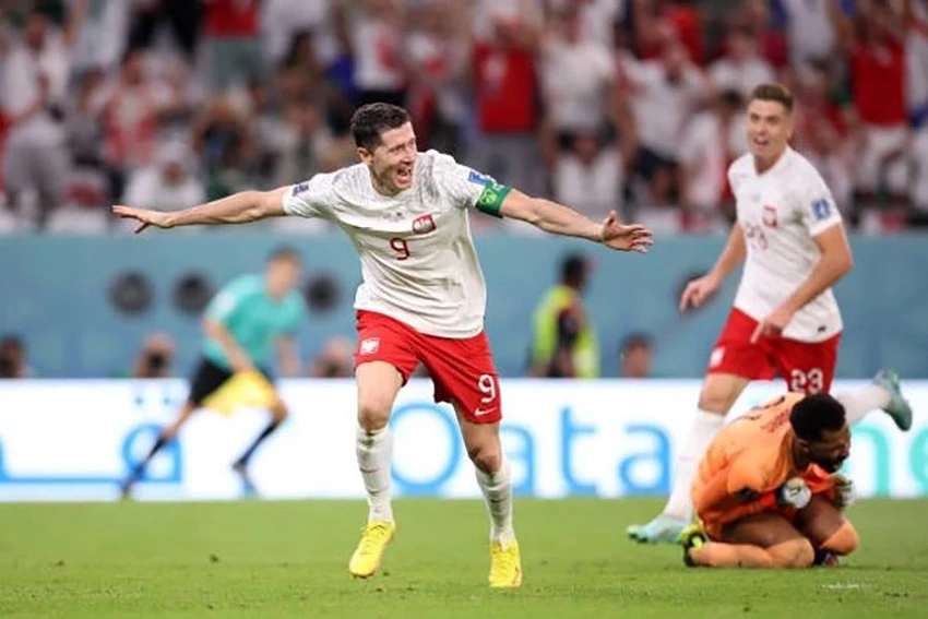 Lewandowski có bàn thắng thứ 77 cho đội tuyển Ba Lan. Ảnh: Getty Lewandowski có bàn thắng thứ 77 cho đội tuyển Ba Lan. Ảnh: Getty