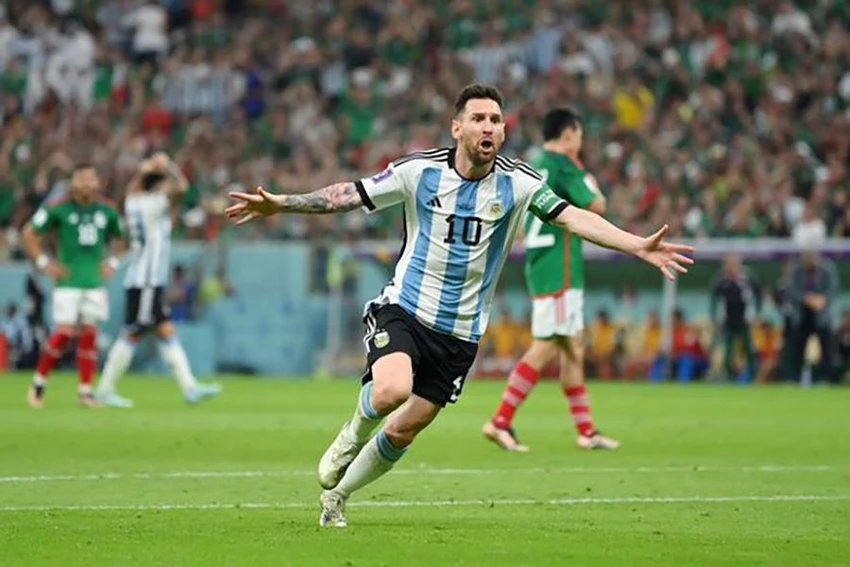 Người hâm mộ đơn giản gọi Messi là GOAT. ẢNH: GETTY Người hâm mộ đơn giản gọi Messi là GOAT. ẢNH: GETTY