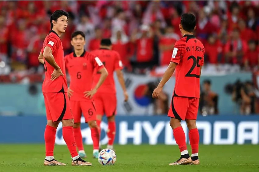 Hàn Quốc đã thi đấu hay ở hiệp 2 nhưng không thể tránh khỏi một trận thua. Ảnh: Getty Hàn Quốc đã thi đấu hay ở hiệp 2 nhưng không thể tránh khỏi một trận thua. Ảnh: Getty