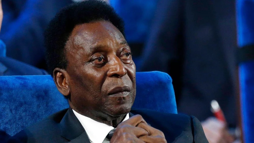 Vua bóng đá Pele tuyên bố ông rất mạnh mẽ. ẢNH: REX Vua bóng đá Pele tuyên bố ông rất mạnh mẽ. ẢNH: REX