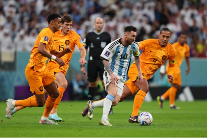 Tầm ảnh hưởng của Messi lên trận đấu là rất lớn, dù anh dành phần lớn thời gian để đi bộ. Ảnh: GETTY