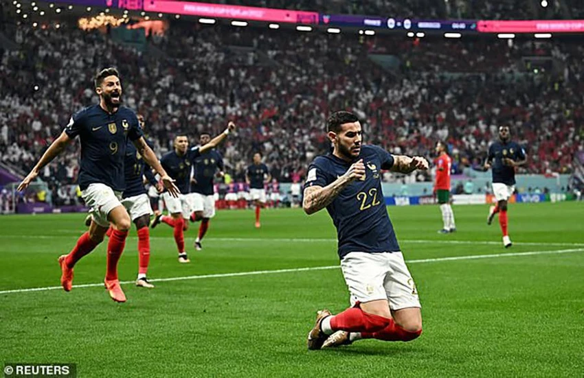 Pháp hạ Morocco 2-0 để vào chung kết World Cup 2022 gặp Argentina. ẢNH: REUTERS Pháp hạ Morocco 2-0 để vào chung kết World Cup 2022 gặp Argentina. ẢNH: REUTERS