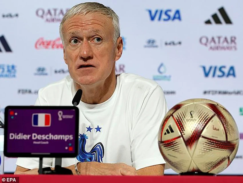 Deschamps nỗ lực giúp Pháp vượt khó trong bối cảnh gặp khủng hoảng lực lượng. ẢNH: EPA Deschamps nỗ lực giúp Pháp vượt khó trong bối cảnh gặp khủng hoảng lực lượng. ẢNH: EPA
