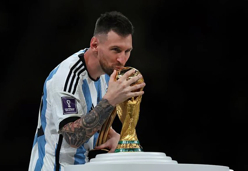 Messi được nhiều người công nhận là GOAT sau khi giành World Cup cùng tuyển Argentina. ẢNH: GETTY Messi được nhiều người công nhận là GOAT sau khi giành World Cup cùng tuyển Argentina. ẢNH: GETTY