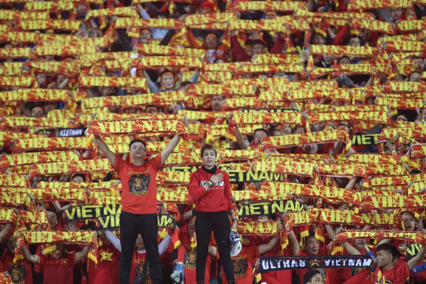 Phá dớp 26 năm, tuyển Việt Nam vào chung kết AFF Cup 2022 ảnh 52 Phá dớp 26 năm, tuyển Việt Nam vào chung kết AFF Cup 2022 ảnh 52