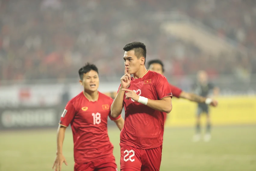 Phá dớp 26 năm, tuyển Việt Nam vào chung kết AFF Cup 2022 ảnh 26 Phá dớp 26 năm, tuyển Việt Nam vào chung kết AFF Cup 2022 ảnh 26